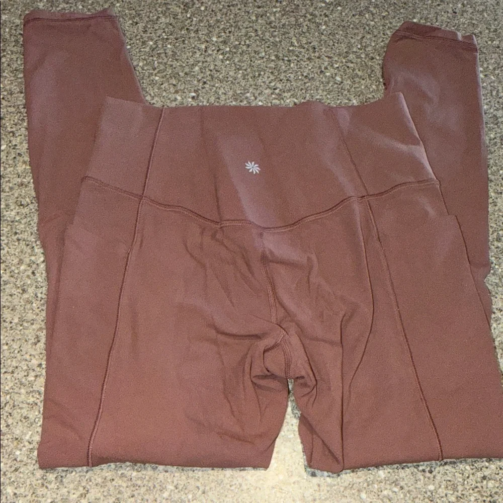 Athleta Salutation Stash Pocket Tight Leggings - Picture 3 of 3
